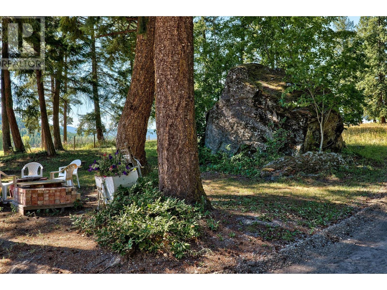 8661 Skimikin Road, Chase, British Columbia  V0E 1M1 - Photo 42 - 10337089