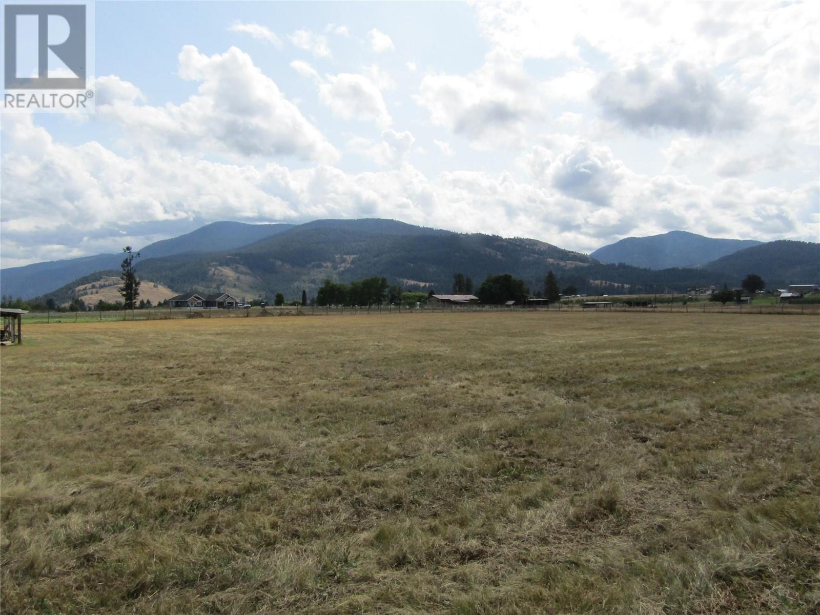 5300 Hillview Road, Grand Forks, British Columbia  V0H 1H5 - Photo 17 - 10336790