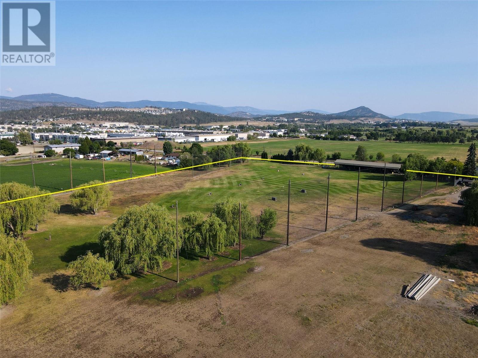 625 Old Vernon Road, Kelowna, British Columbia  V1X 4R3 - Photo 2 - 10337206