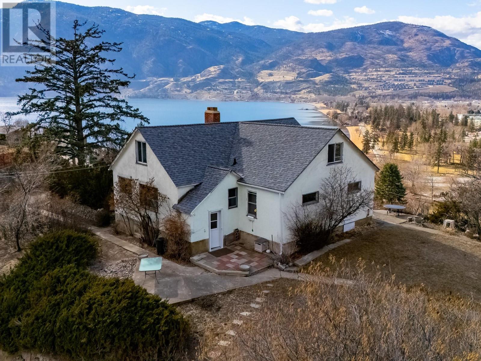 105 Spruce Road, Penticton, British Columbia  V2A 8V9 - Photo 3 - 10338049