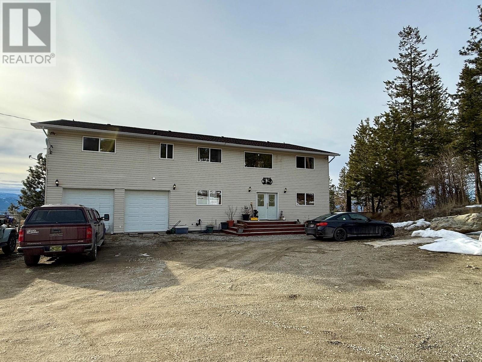 123 Bear End Road, Penticton, British Columbia  V2A 8V6 - Photo 2 - 10338334