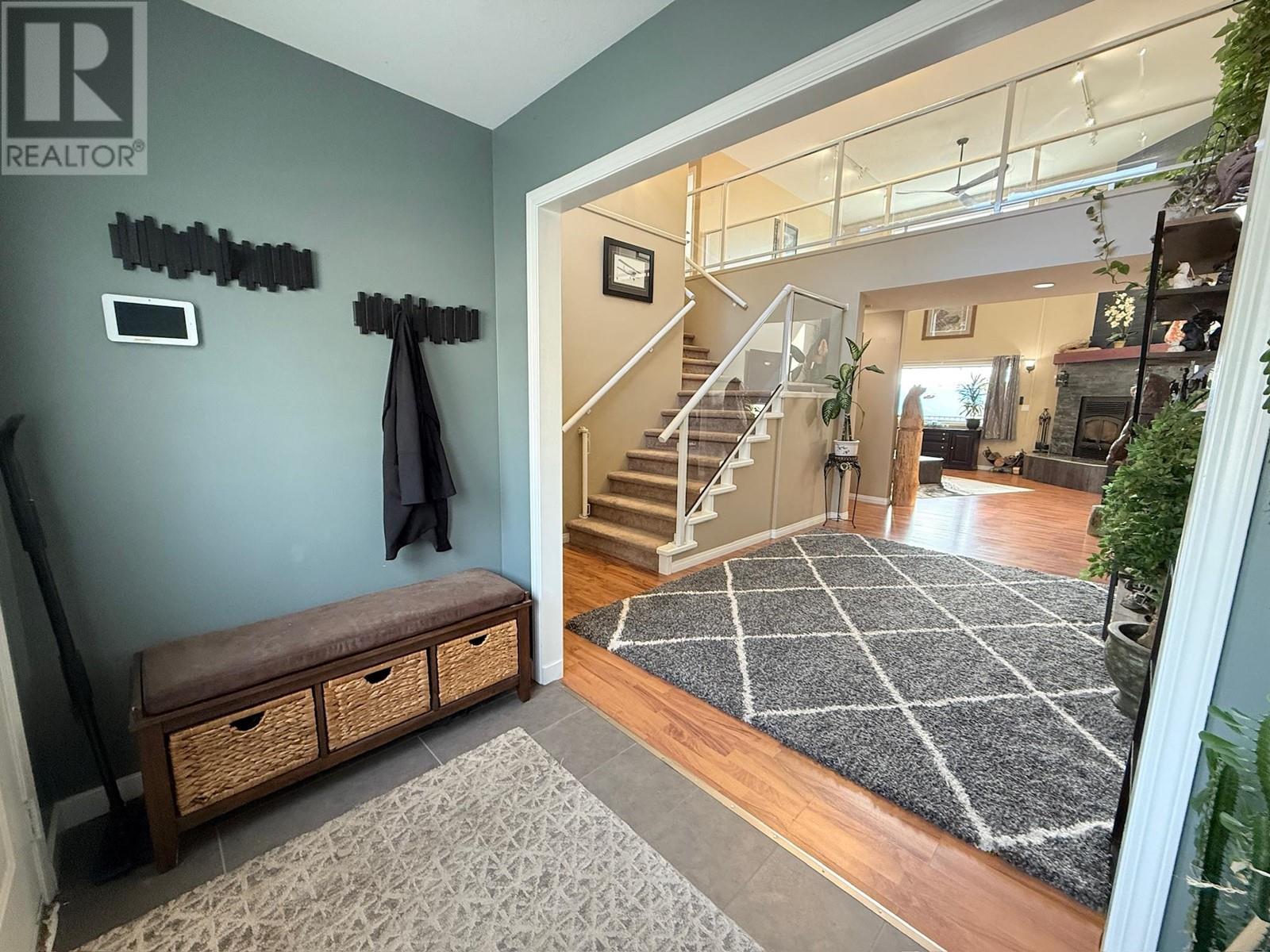 123 Bear End Road, Penticton, British Columbia  V2A 8V6 - Photo 6 - 10338334