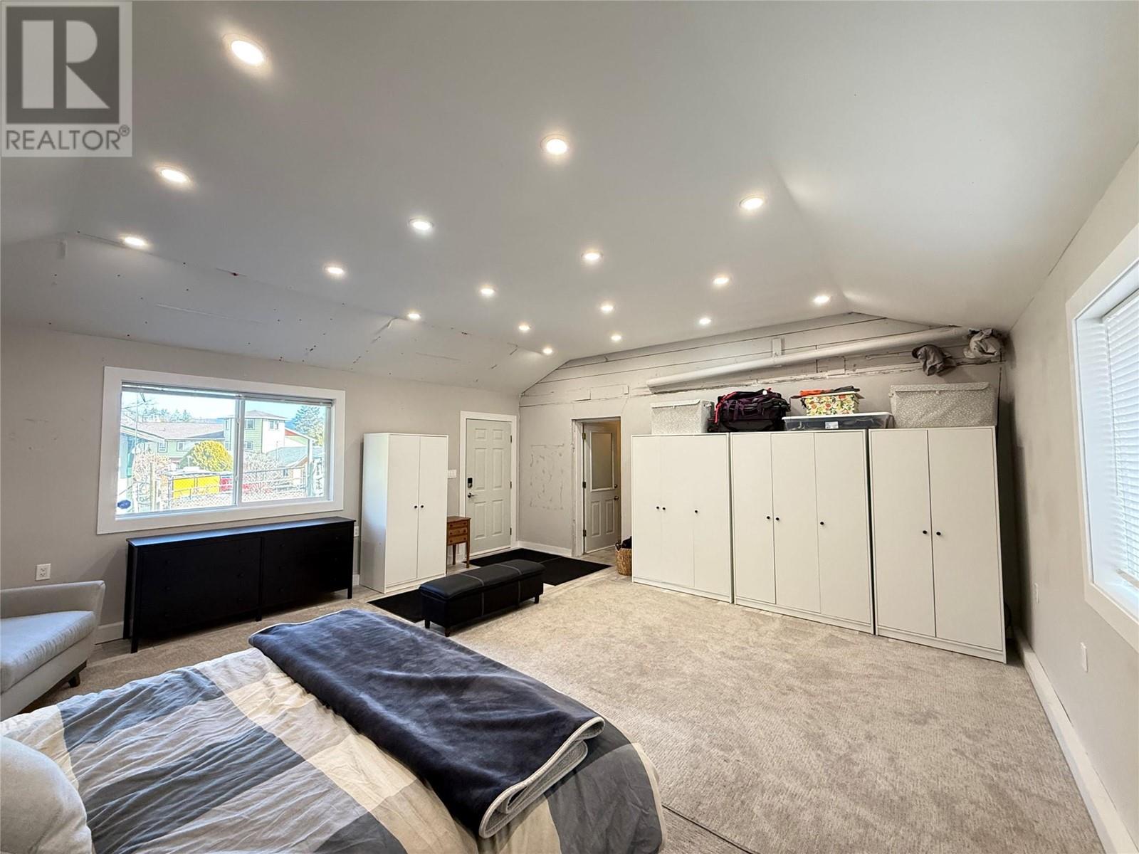 2211 West Bench Drive, Penticton, British Columbia  V2A 8Z8 - Photo 35 - 10339823