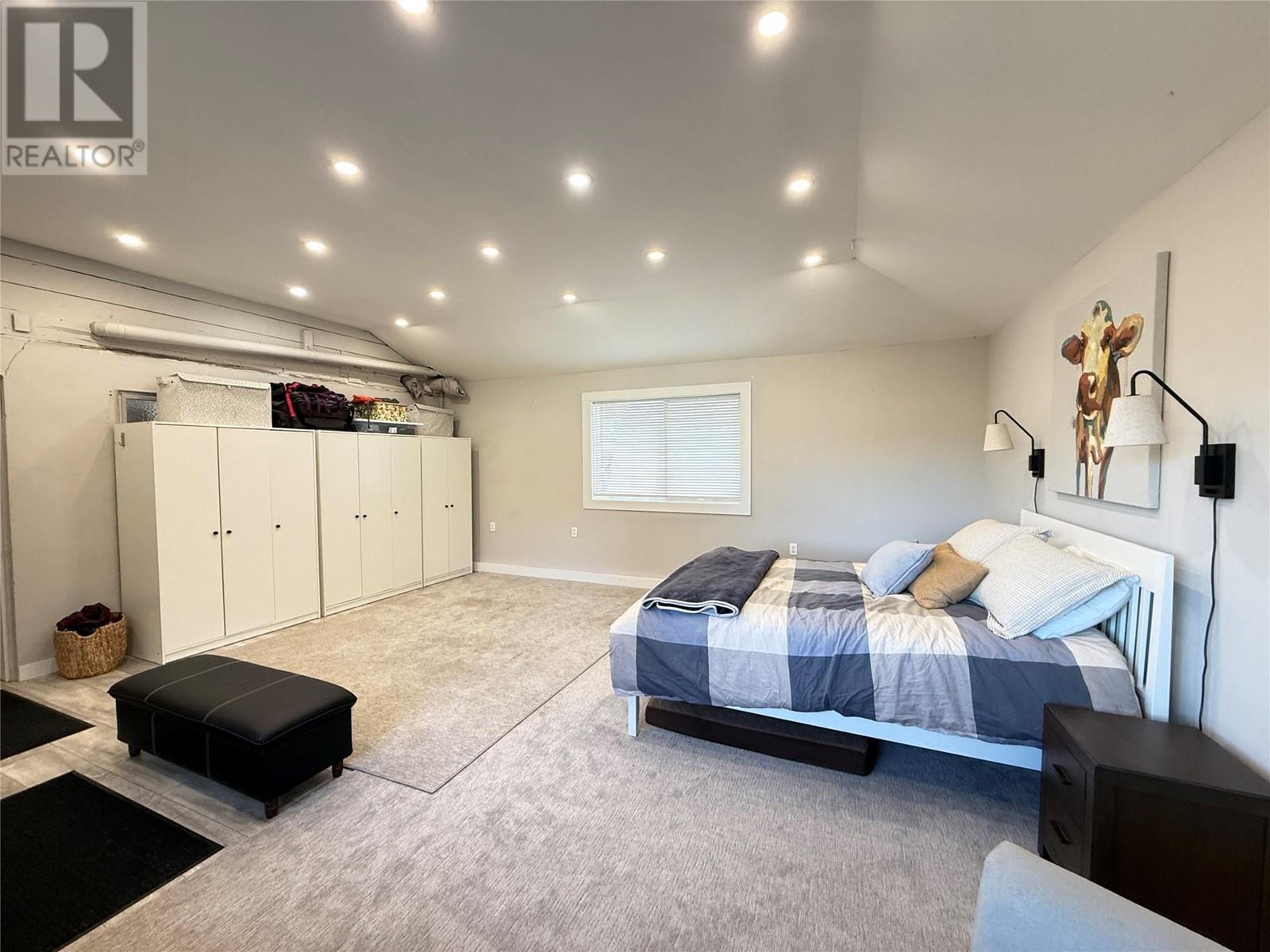 2211 West Bench Drive, Penticton, British Columbia  V2A 8Z8 - Photo 36 - 10339823