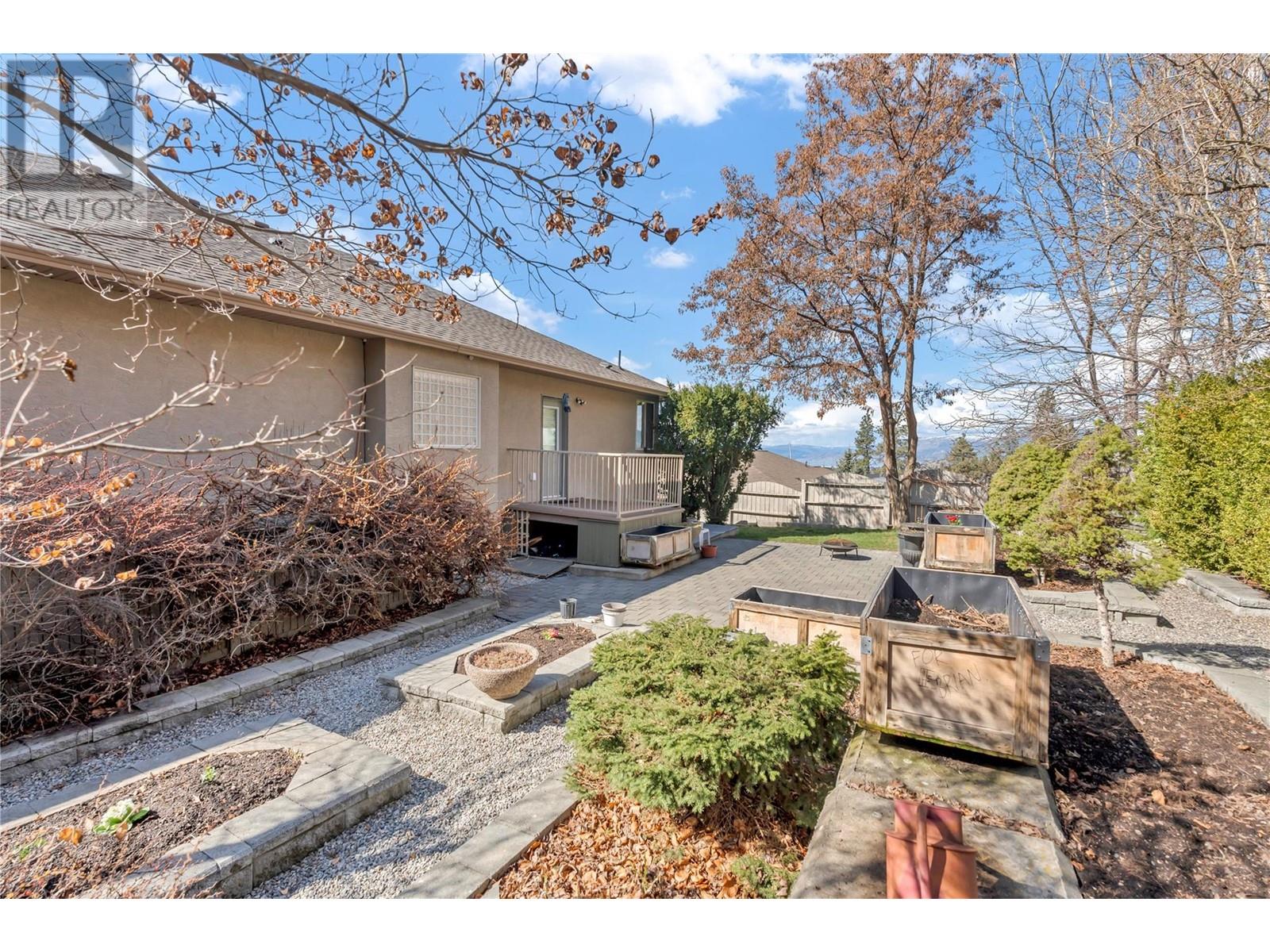 2910 Evergreen Drive, Penticton, British Columbia  V2A 9A8 - Photo 42 - 10341794