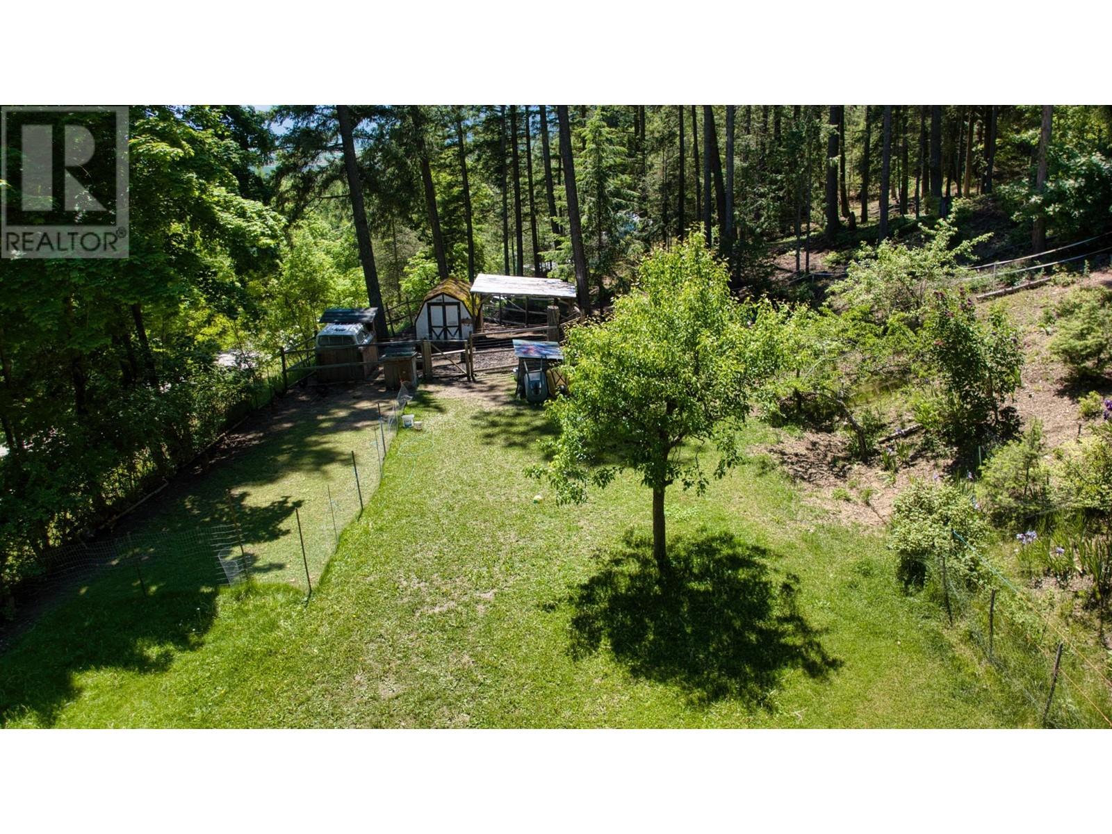 5681 Cory Road, Creston, British Columbia  V0B 2N1 - Photo 25 - 10342486
