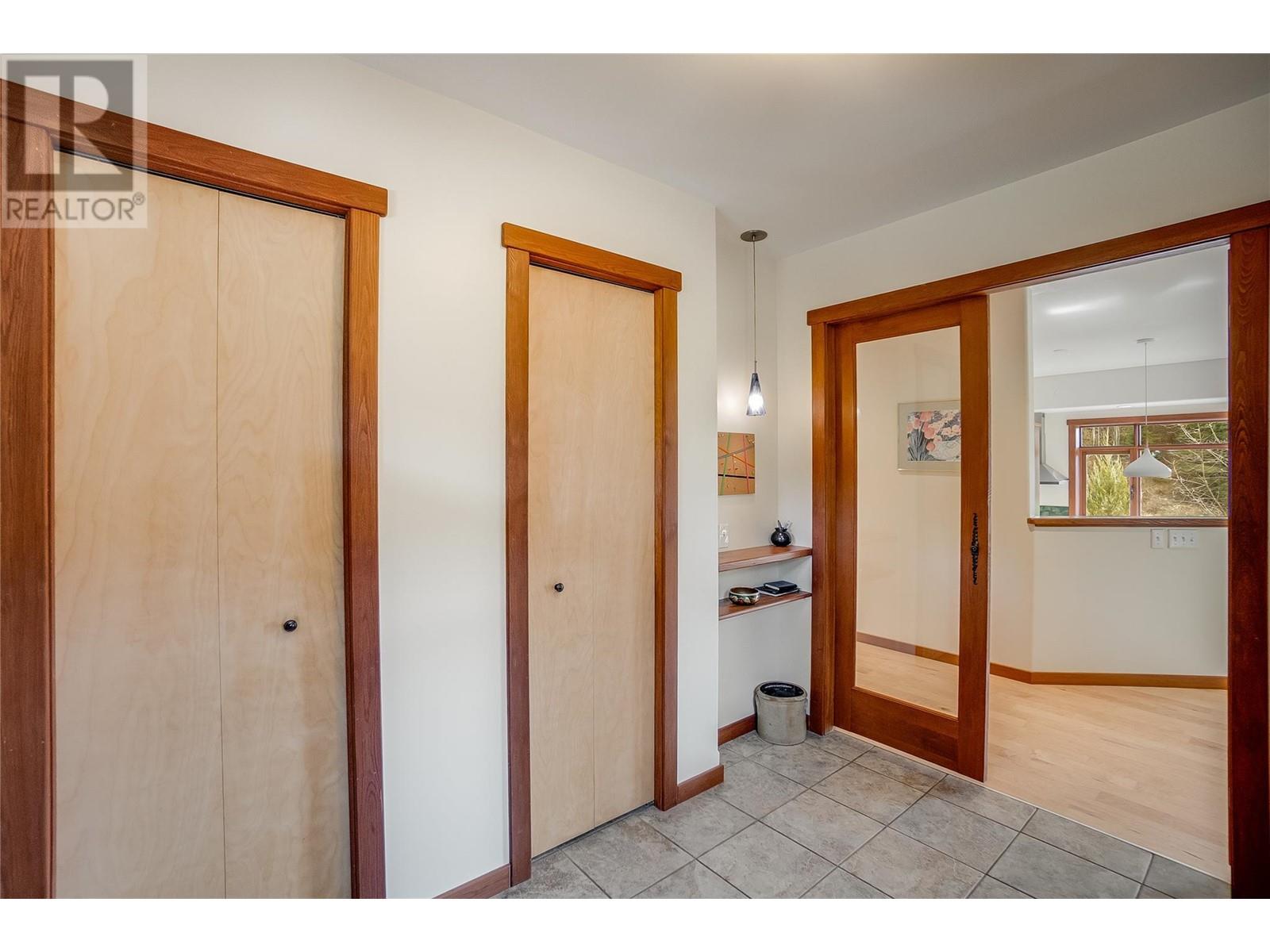 3092 Poohachoff Road, Slocan Park, British Columbia  V0G 2E0 - Photo 30 - 10342798