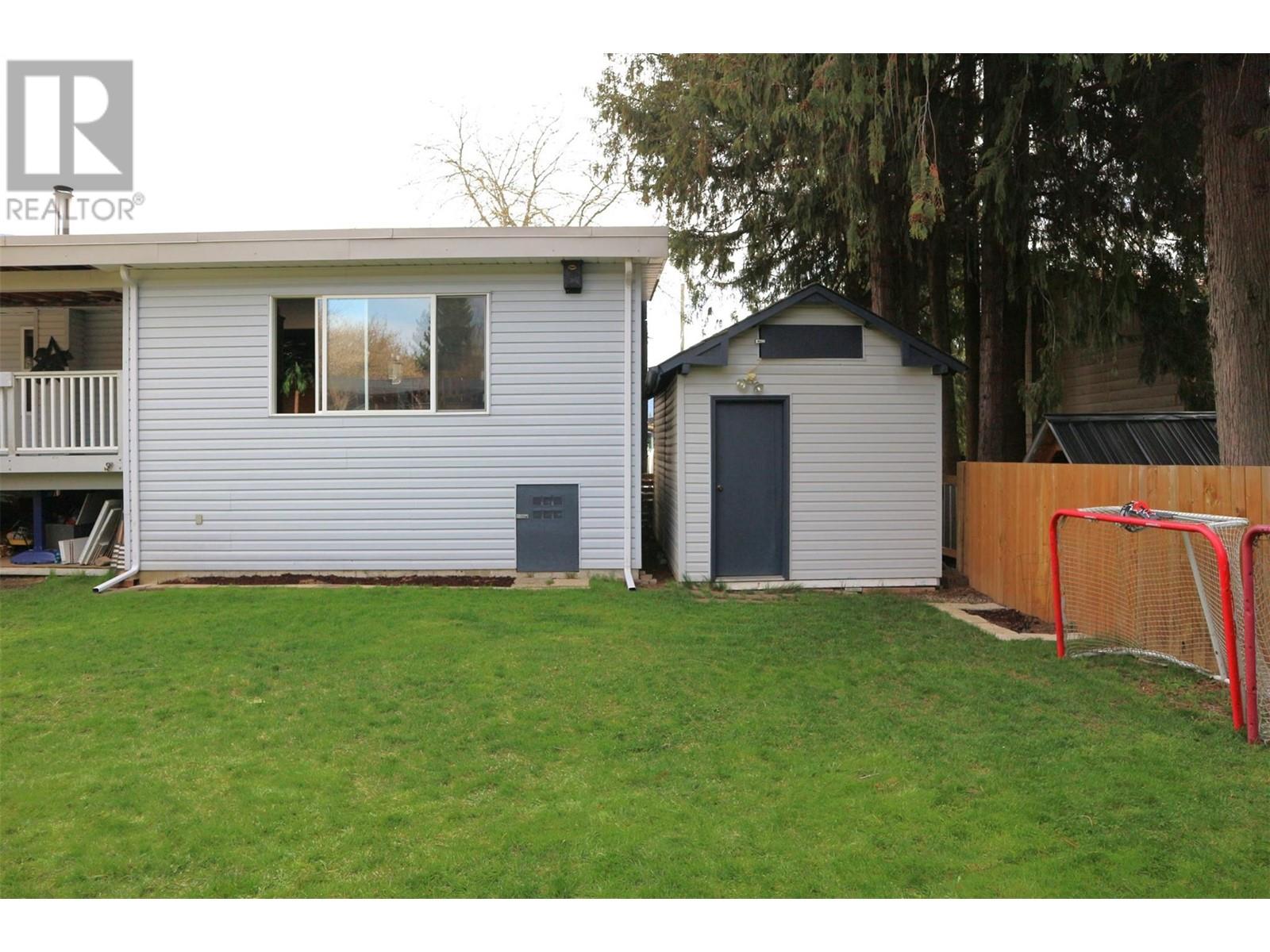 714 Maple Street, Sicamous, British Columbia  V0E 2V1 - Photo 54 - 10343246