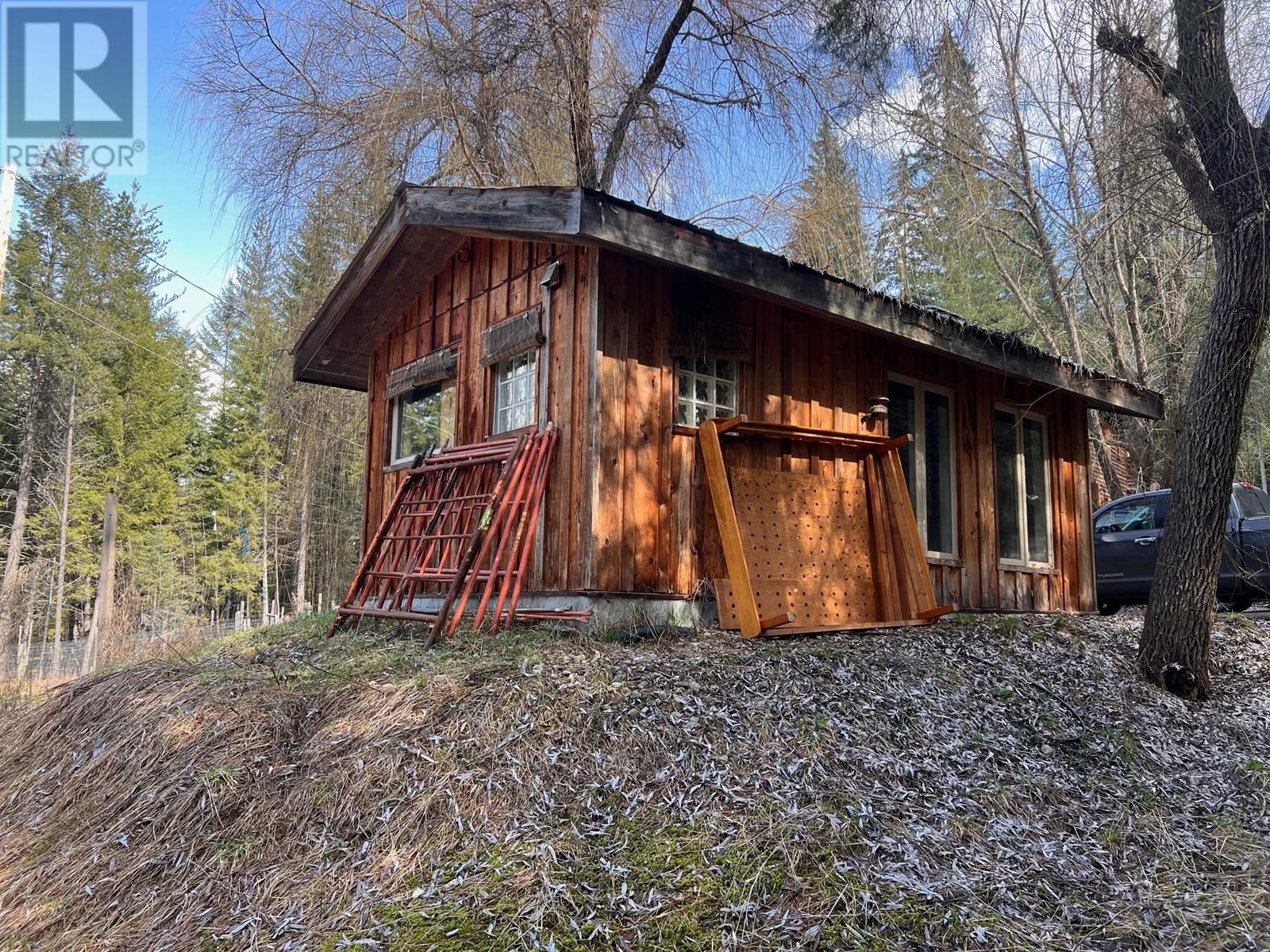 6642 Highway 6 Highway, Winlaw, British Columbia  V0G 2J0 - Photo 36 - 10341177