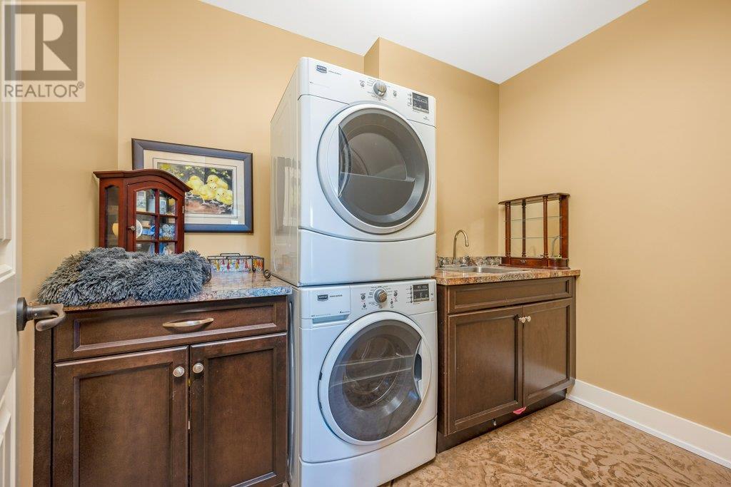 354 Quilchena Drive, Kelowna, British Columbia  V1W 4Y9 - Photo 54 - 10343692