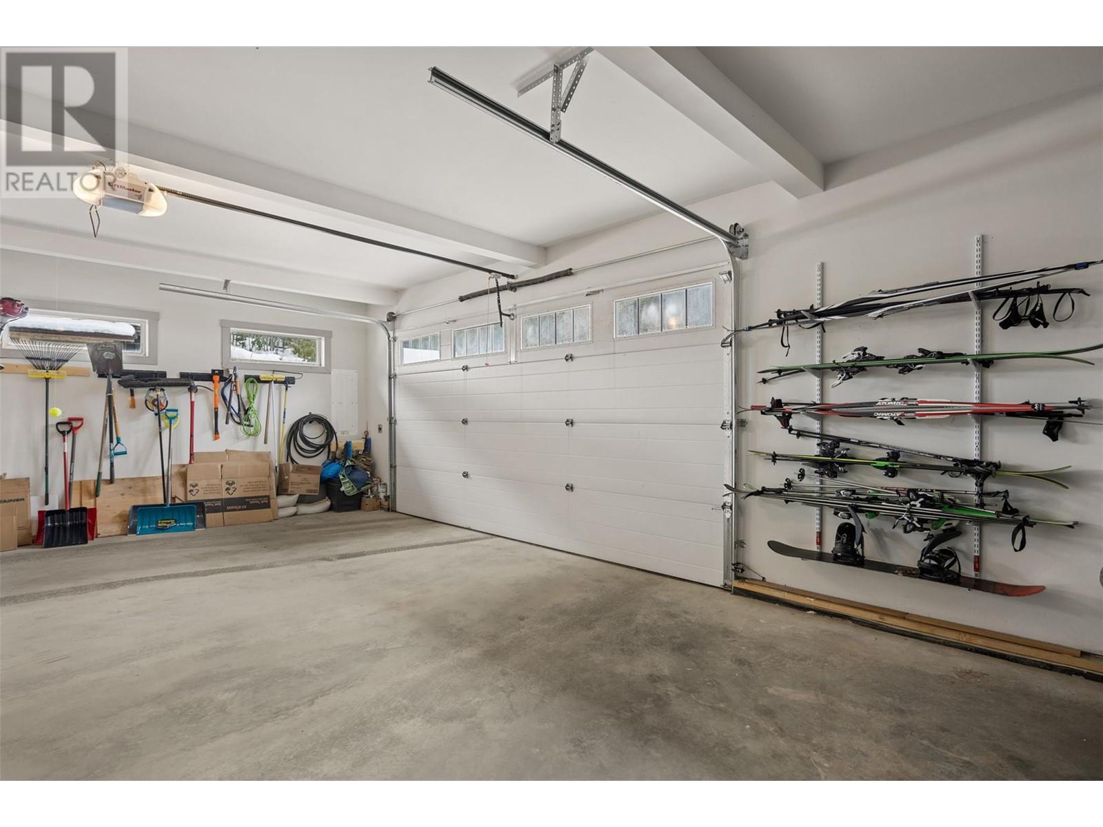 2560 Mountainview Drive, Sun Peaks, British Columbia  V0E 5N0 - Photo 34 - 10343090