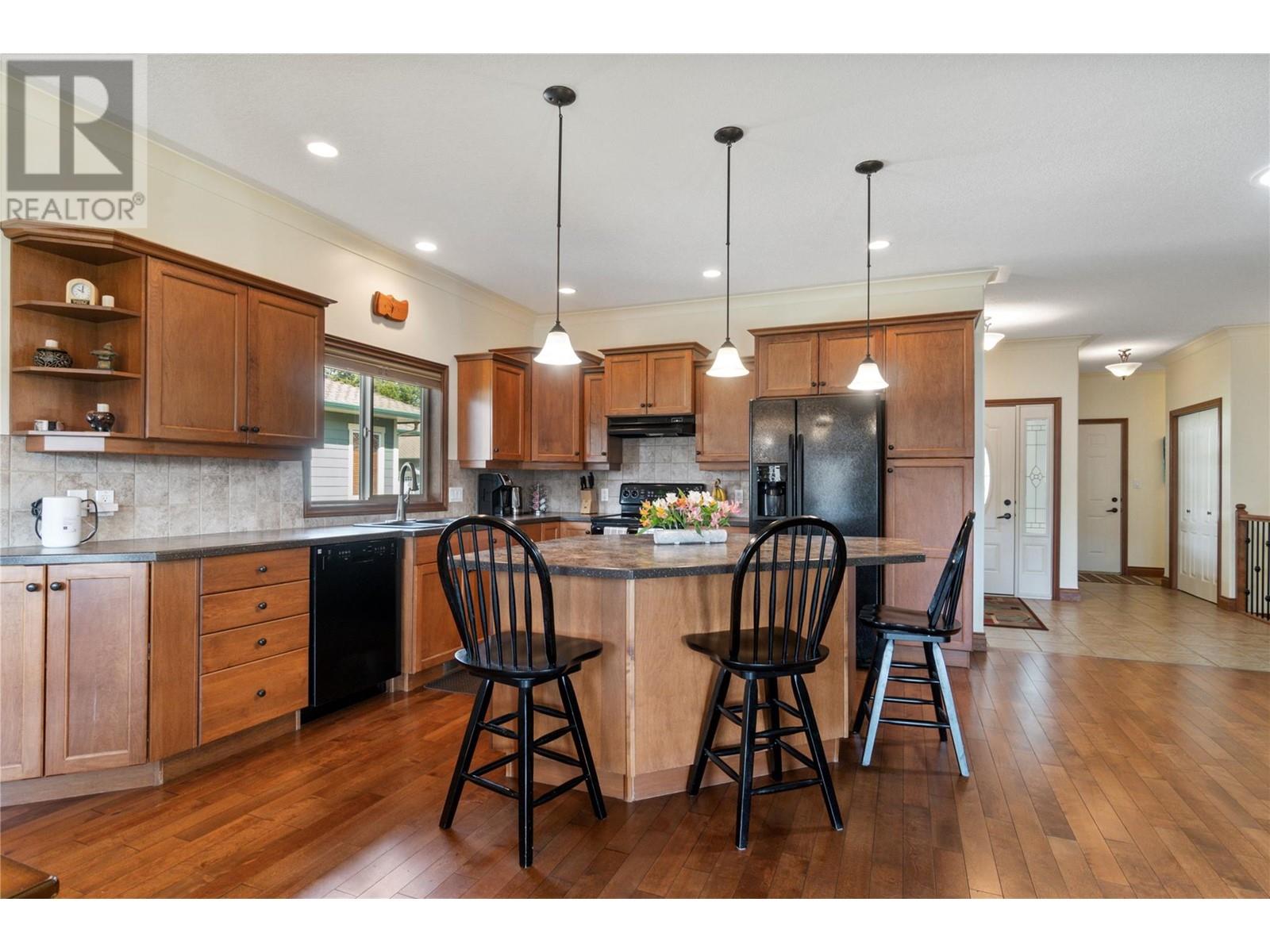 2680 Golf Course Drive Unit# 4, Blind Bay, British Columbia  V0E 1H1 - Photo 17 - 10343316