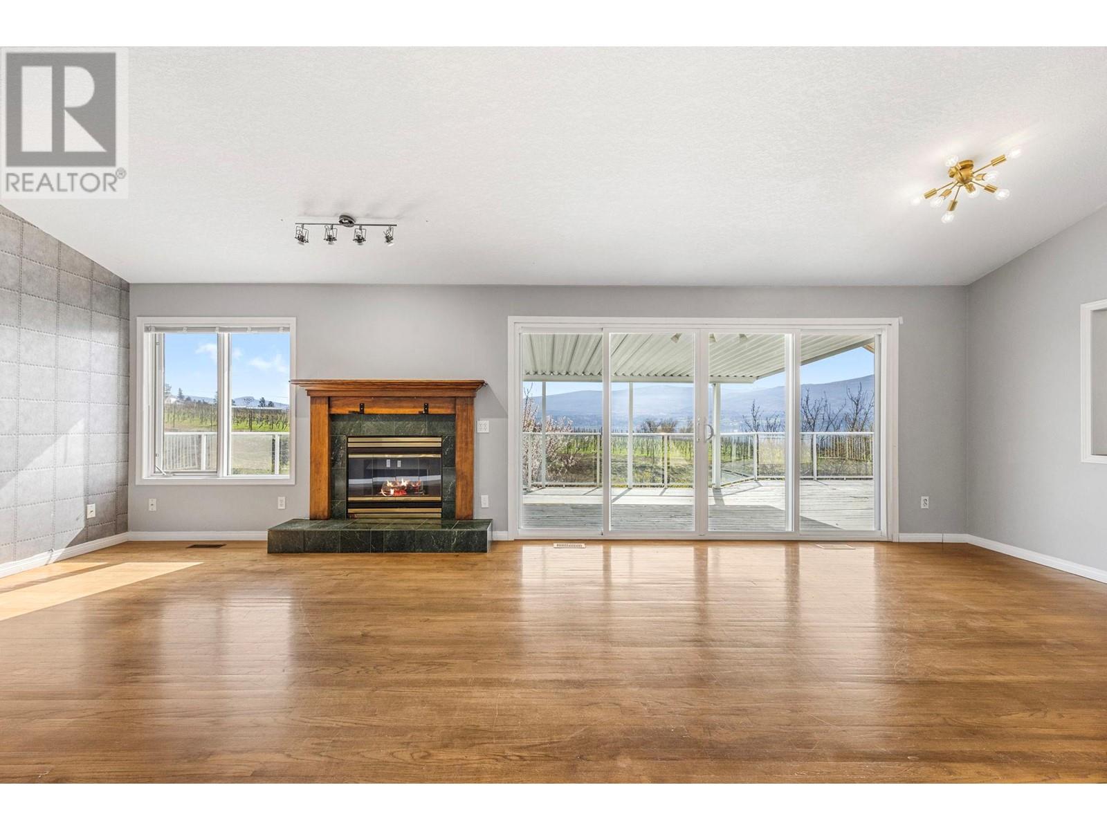 1065 Kelly Drive, West Kelowna, British Columbia  V1Z 2T1 - Photo 12 - 10342329