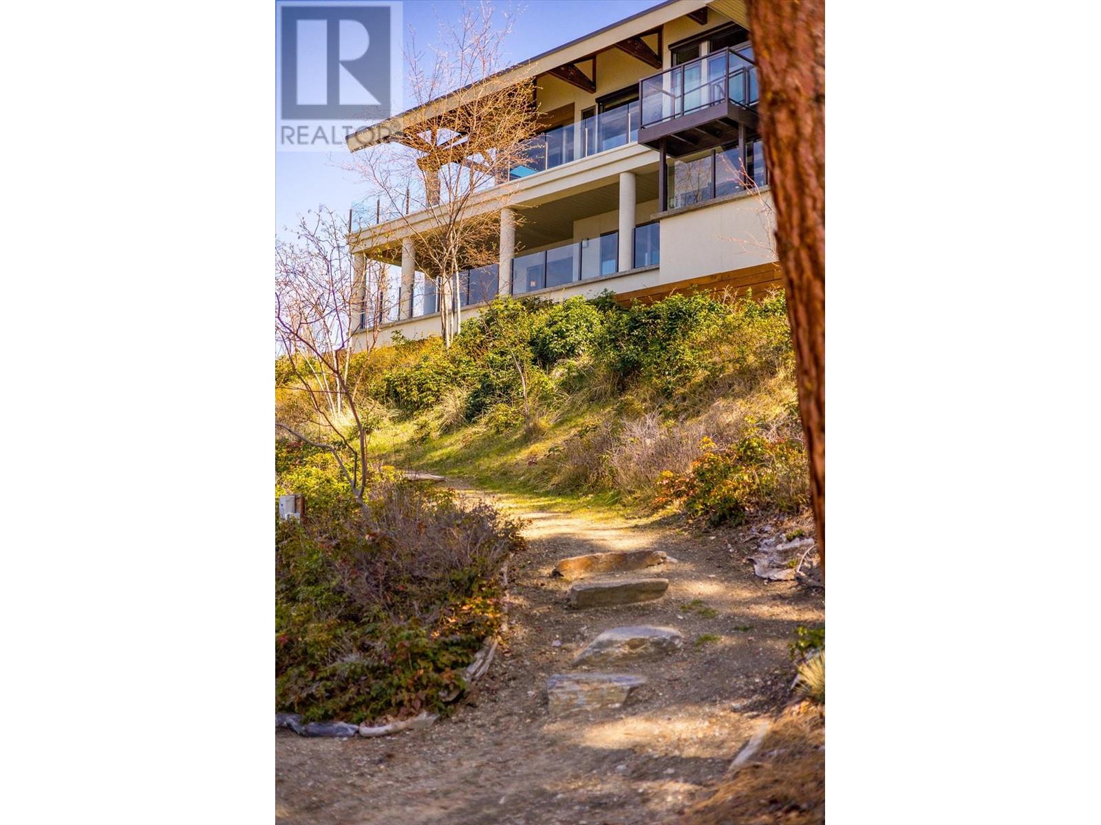 5560 Lakeshore Road, Kelowna, British Columbia  V1W 4J4 - Photo 50 - 10343122