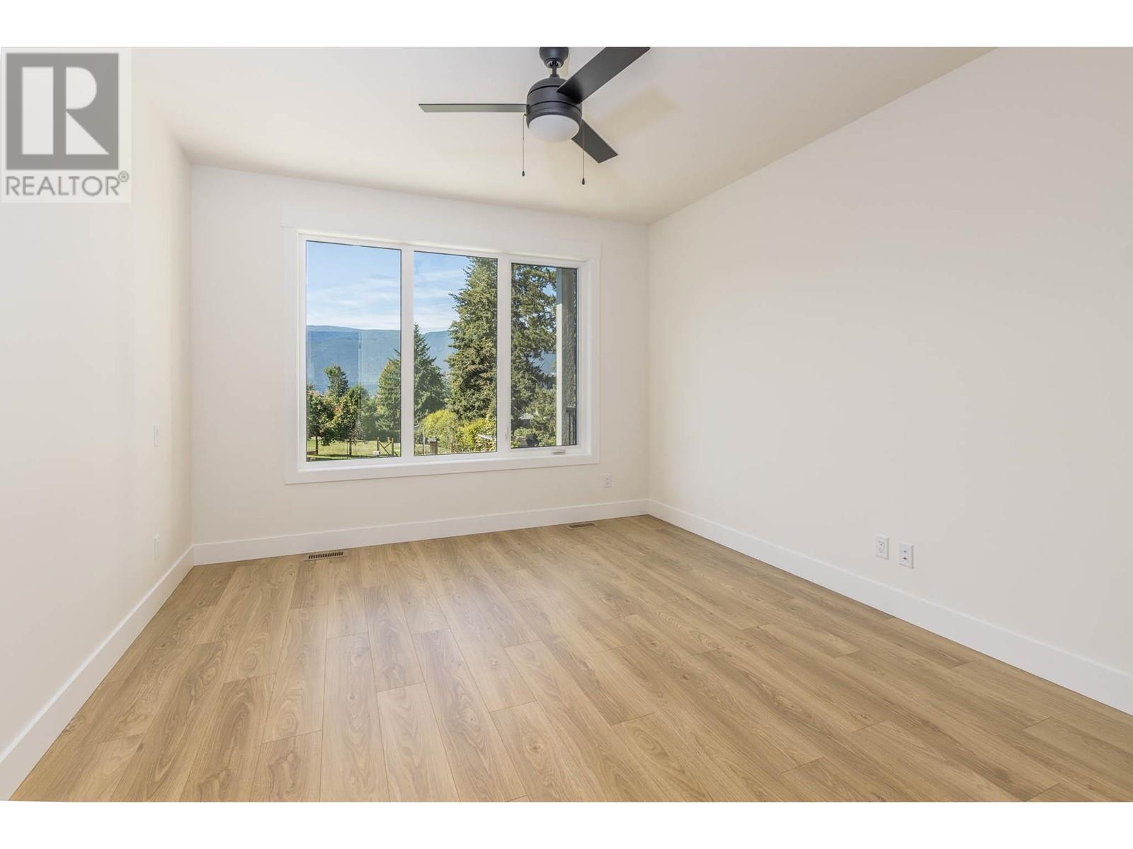111 20 Street Se, Salmon Arm, British Columbia  V1E 1T8 - Photo 29 - 10343630