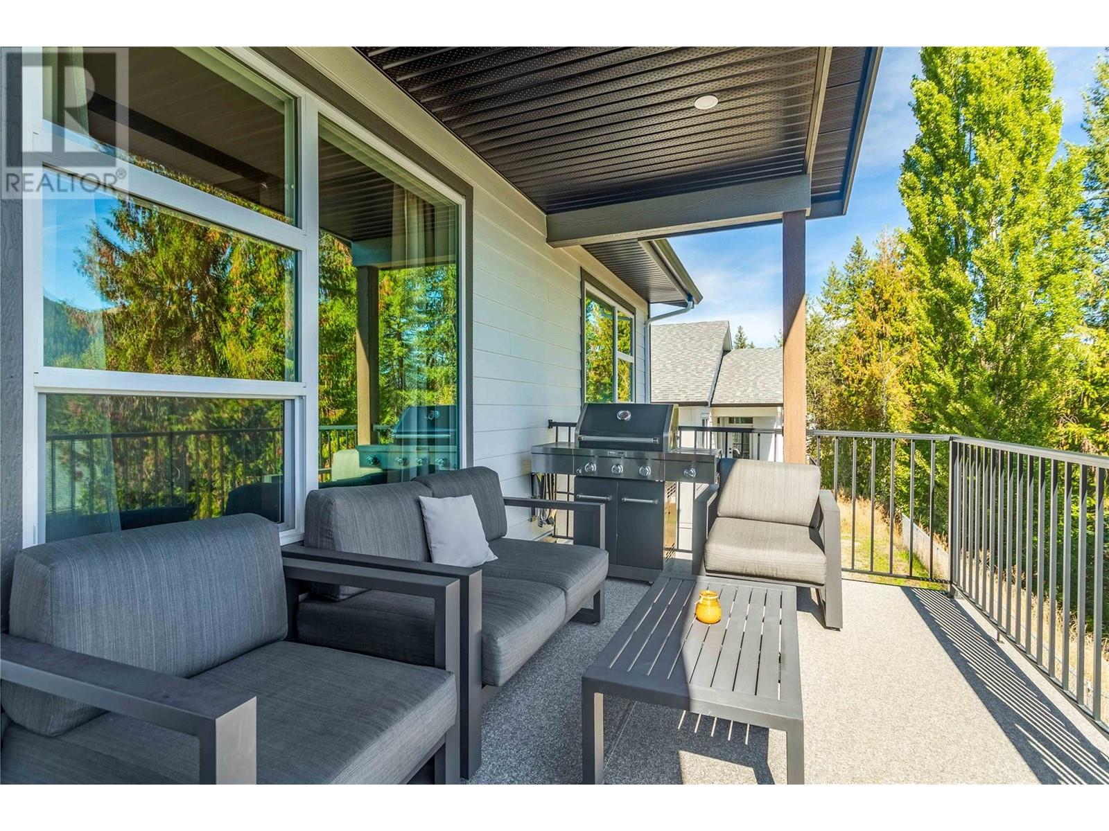 2737 Cedar Ridge Street, Lumby, British Columbia  V0E 2G5 - Photo 31 - 10343141