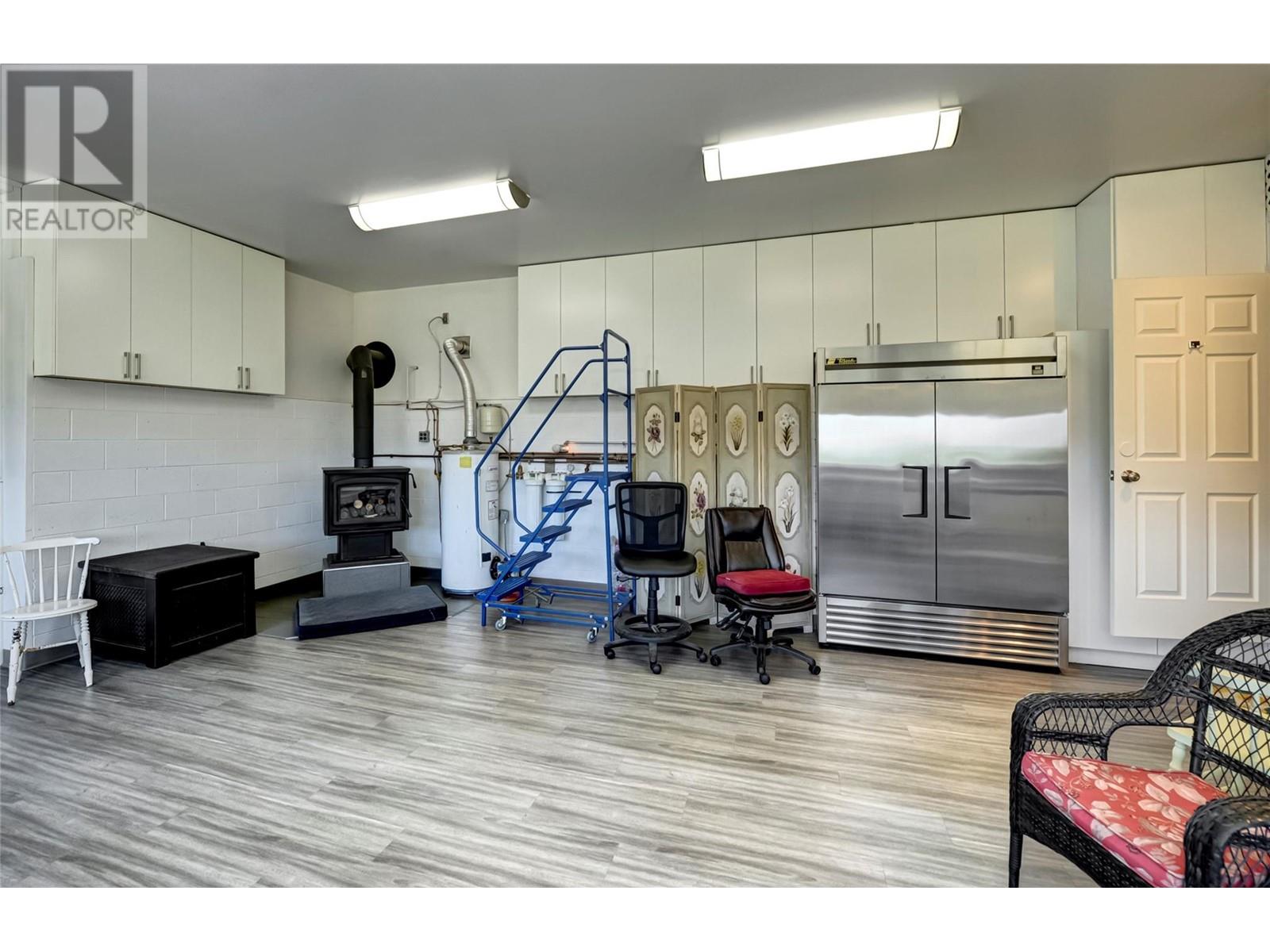 12600 Blagborne Avenue, Summerland, British Columbia  V0H 1Z8 - Photo 60 - 10343928