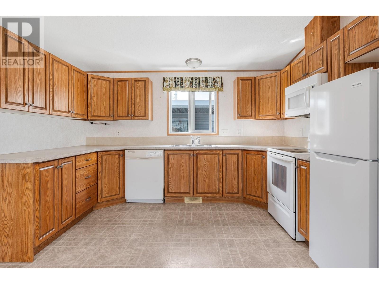 4701 Pleasant Valley Road Unit# 513, Vernon, British Columbia  V1T 4M7 - Photo 6 - 10343883