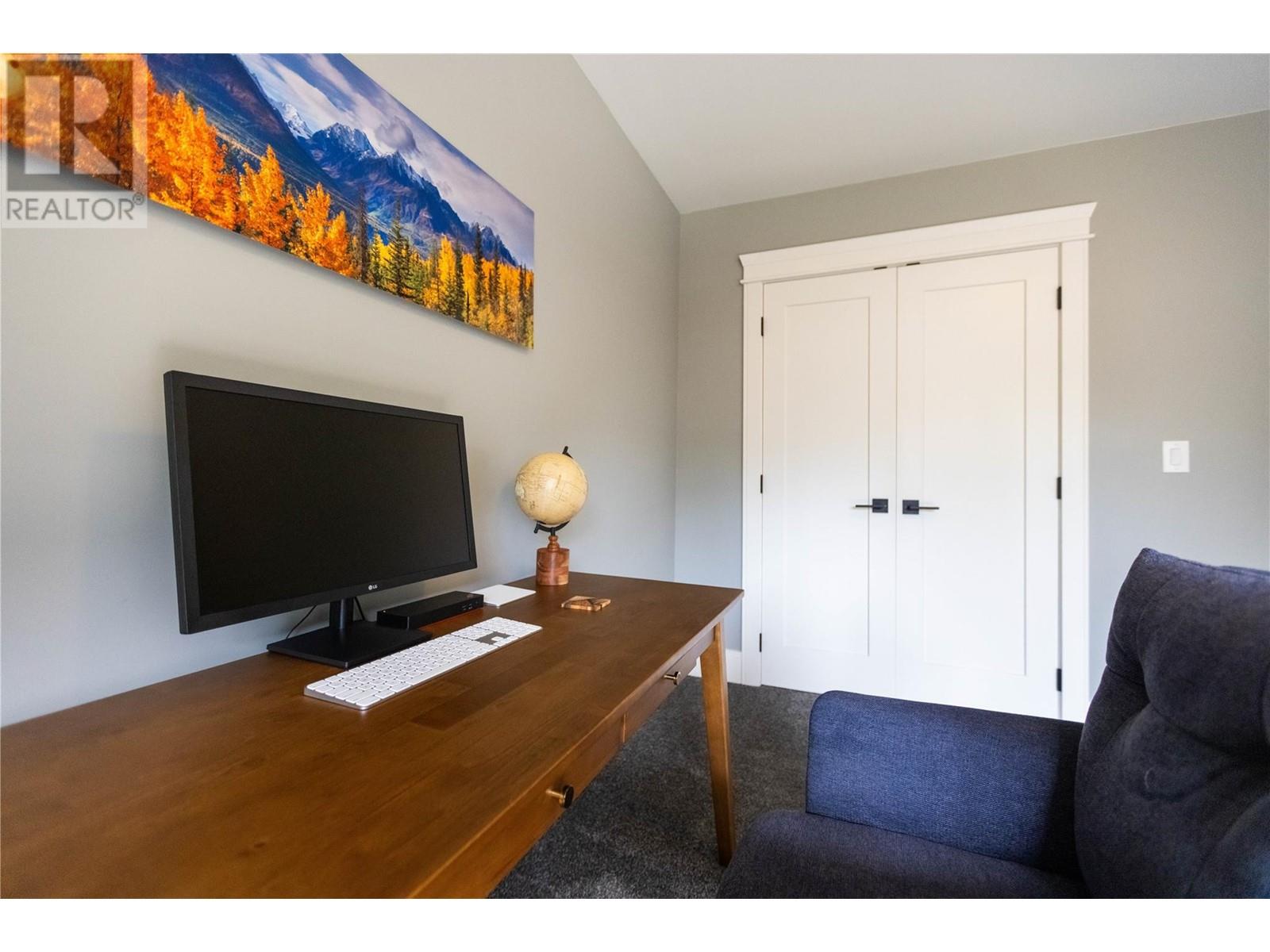 2074 Mountain Gate Road, Revelstoke, British Columbia  V0E 2S1 - Photo 29 - 10343931