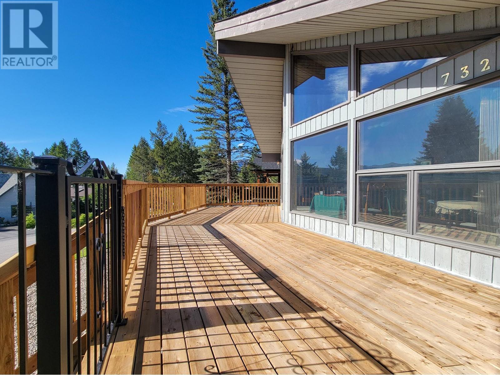 7326 Glacier Drive, Radium Hot Springs, British Columbia  V0A 1M0 - Photo 56 - 10343459