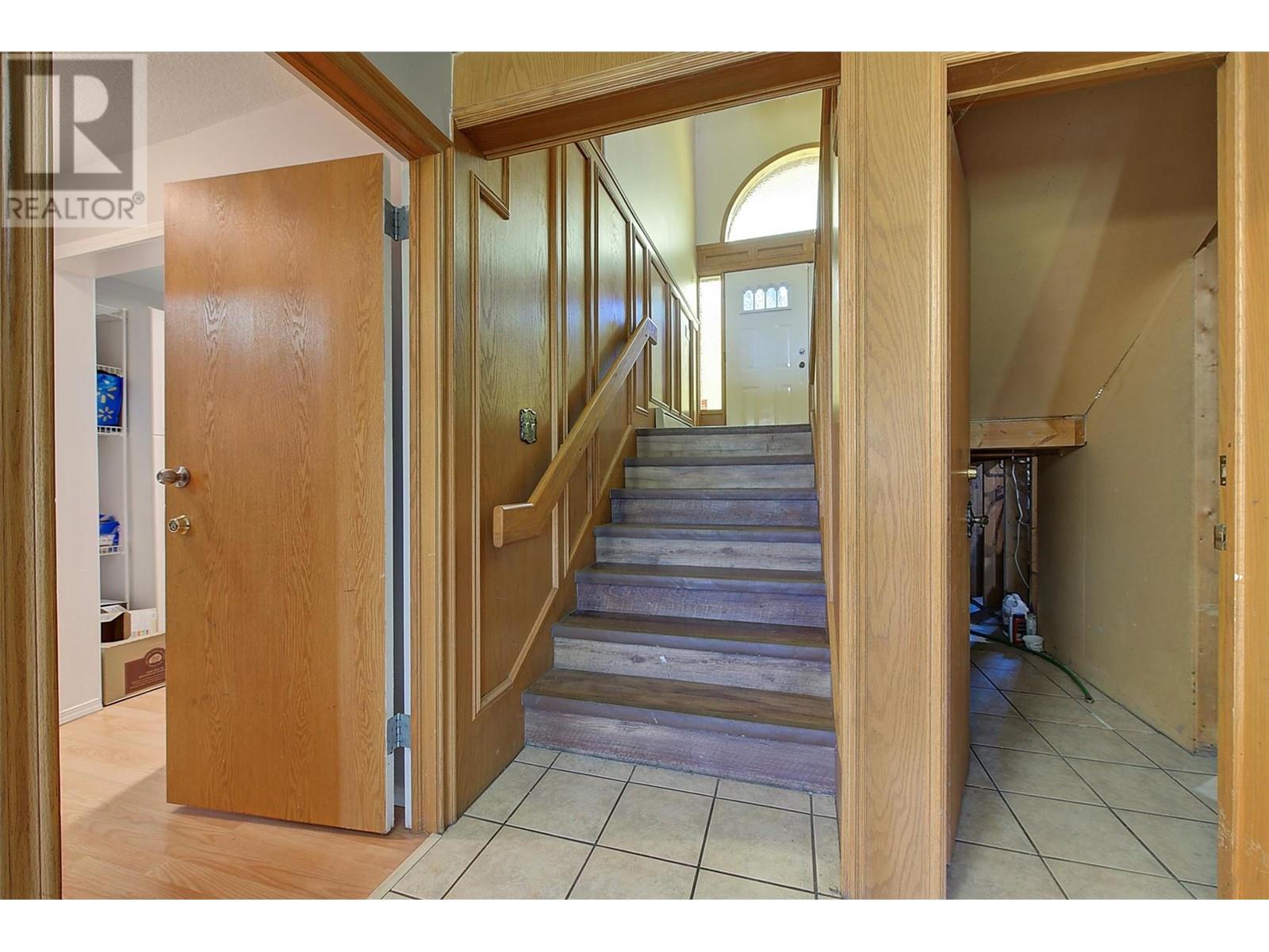 215 Arab Road, Kelowna, British Columbia  V1V 2G8 - Photo 37 - 10343776