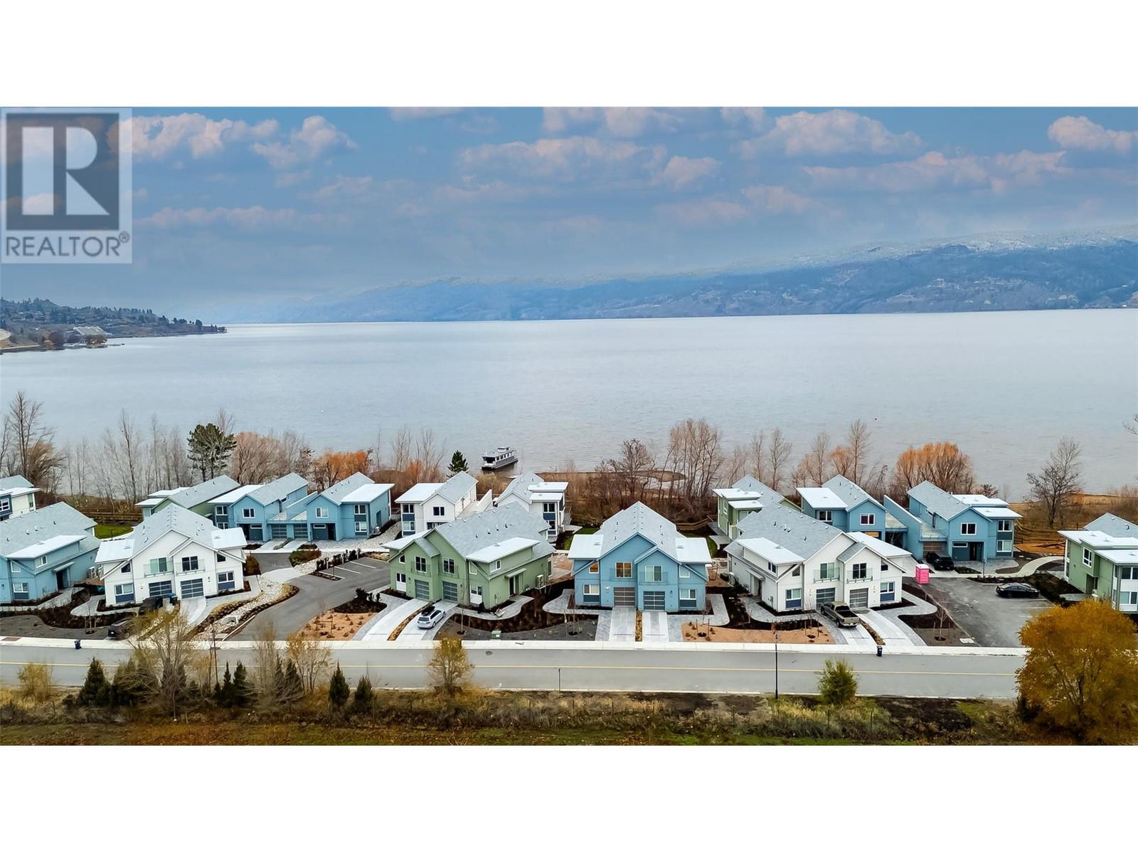 3040 Landry Crescent, Summerland, British Columbia  V0H 1Z9 - Photo 1 - 10343958
