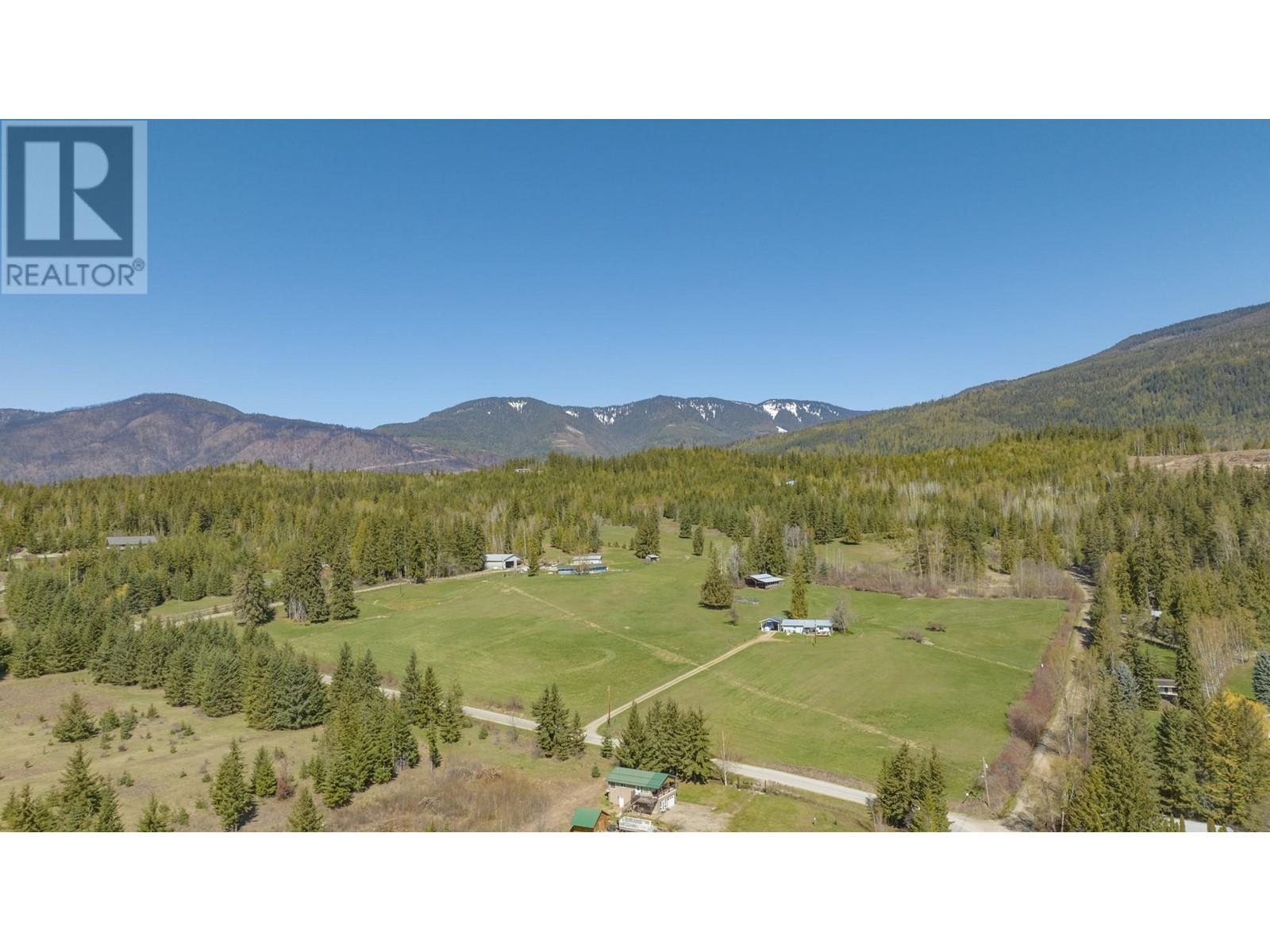 6197 Line 17 Road, Magna Bay, British Columbia  V0E 1M7 - Photo 47 - 10343020