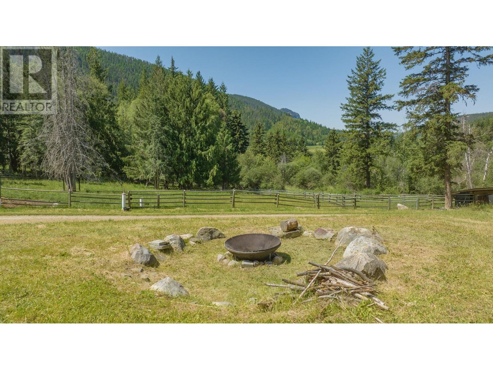 592 Bear Valley Road, Lumby, British Columbia  V0E 2G1 - Photo 43 - 10342998