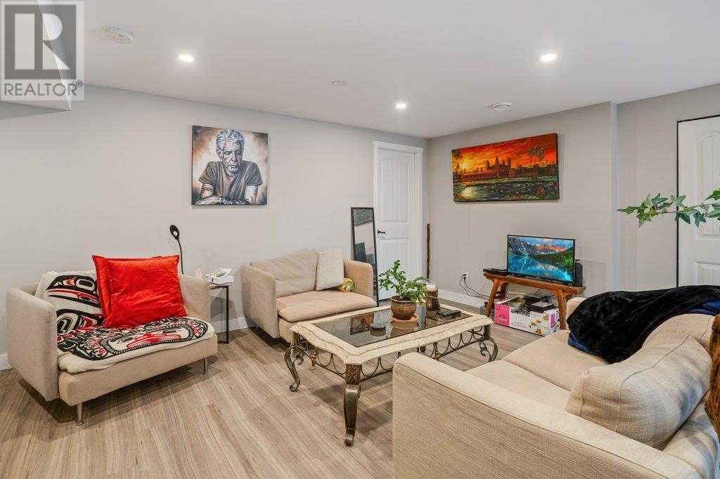 1092 Barnes Avenue, Kelowna, British Columbia  V1W 3Y4 - Photo 22 - 10343214