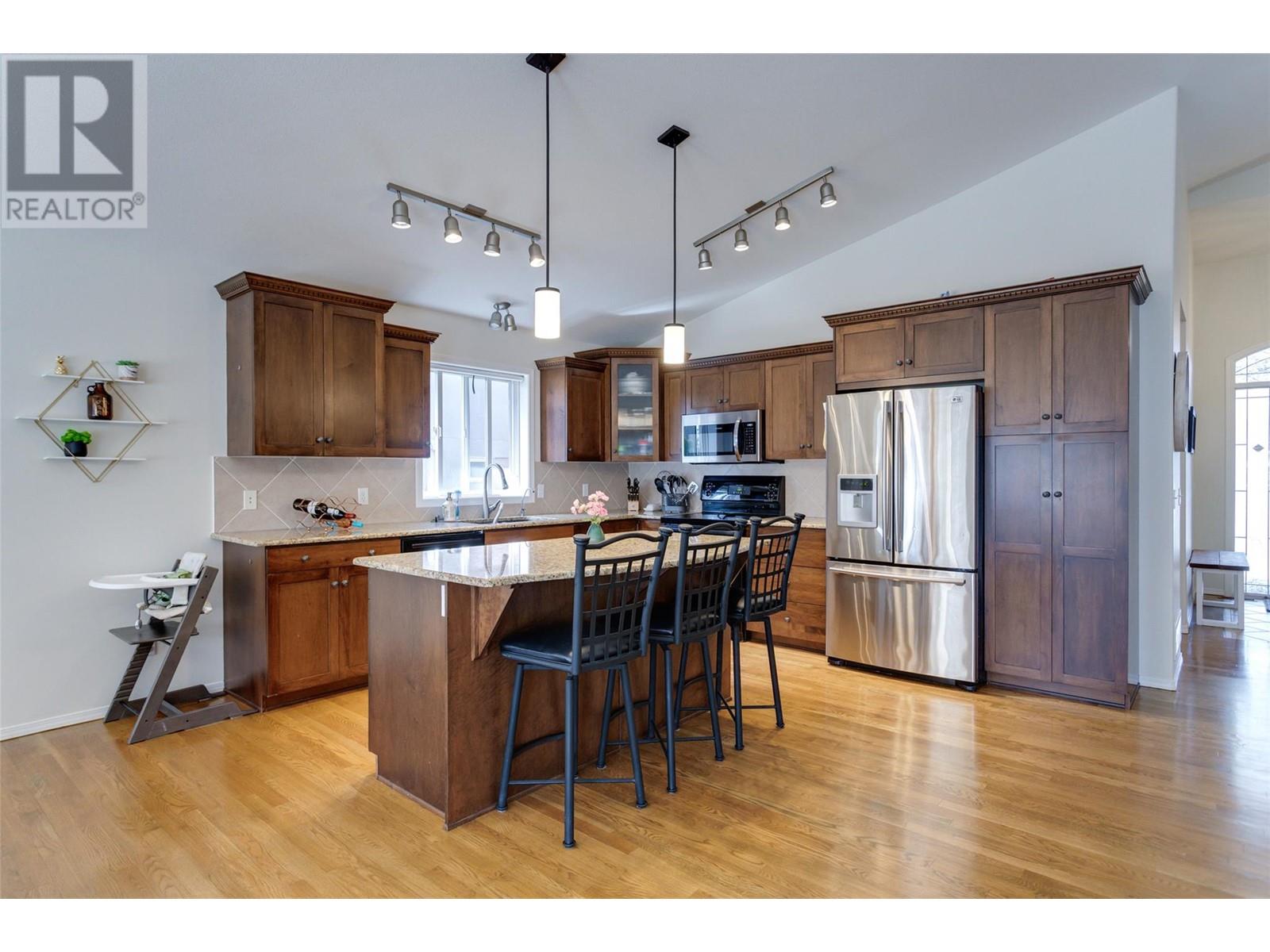 2311 Quail Run Drive, Kelowna, British Columbia  V1V 2N4 - Photo 8 - 10343805