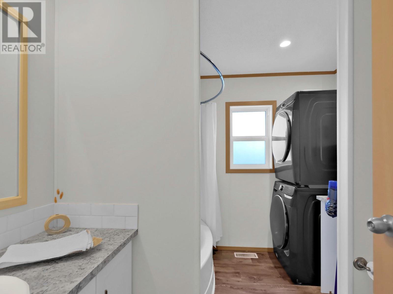3381 Village Green Way Unit# 20, Westbank, British Columbia  V4T 1L2 - Photo 12 - 10343834