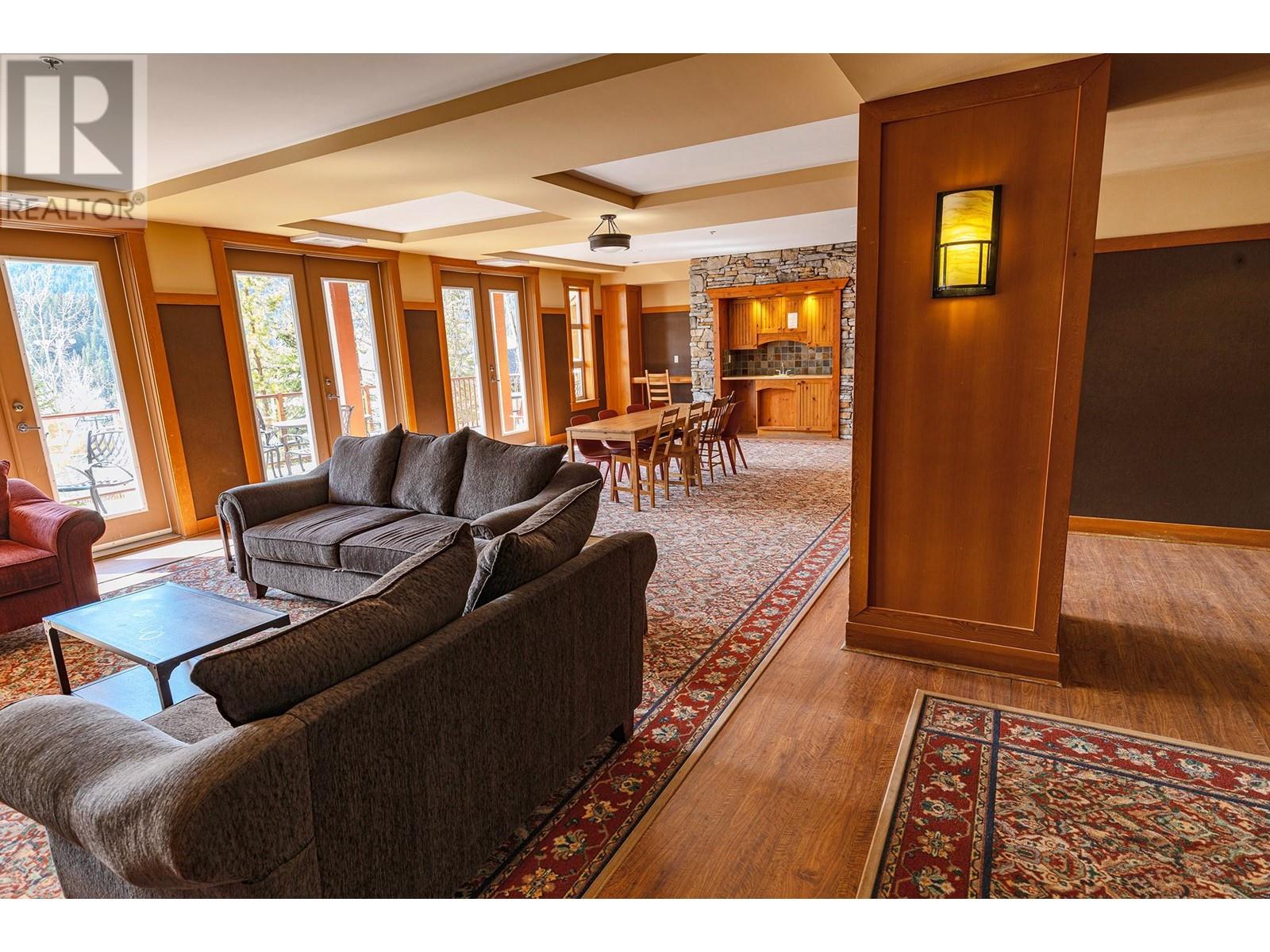 2080 Summit Drive Unit# 113, Panorama, British Columbia  V0A 1T0 - Photo 32 - 10342483