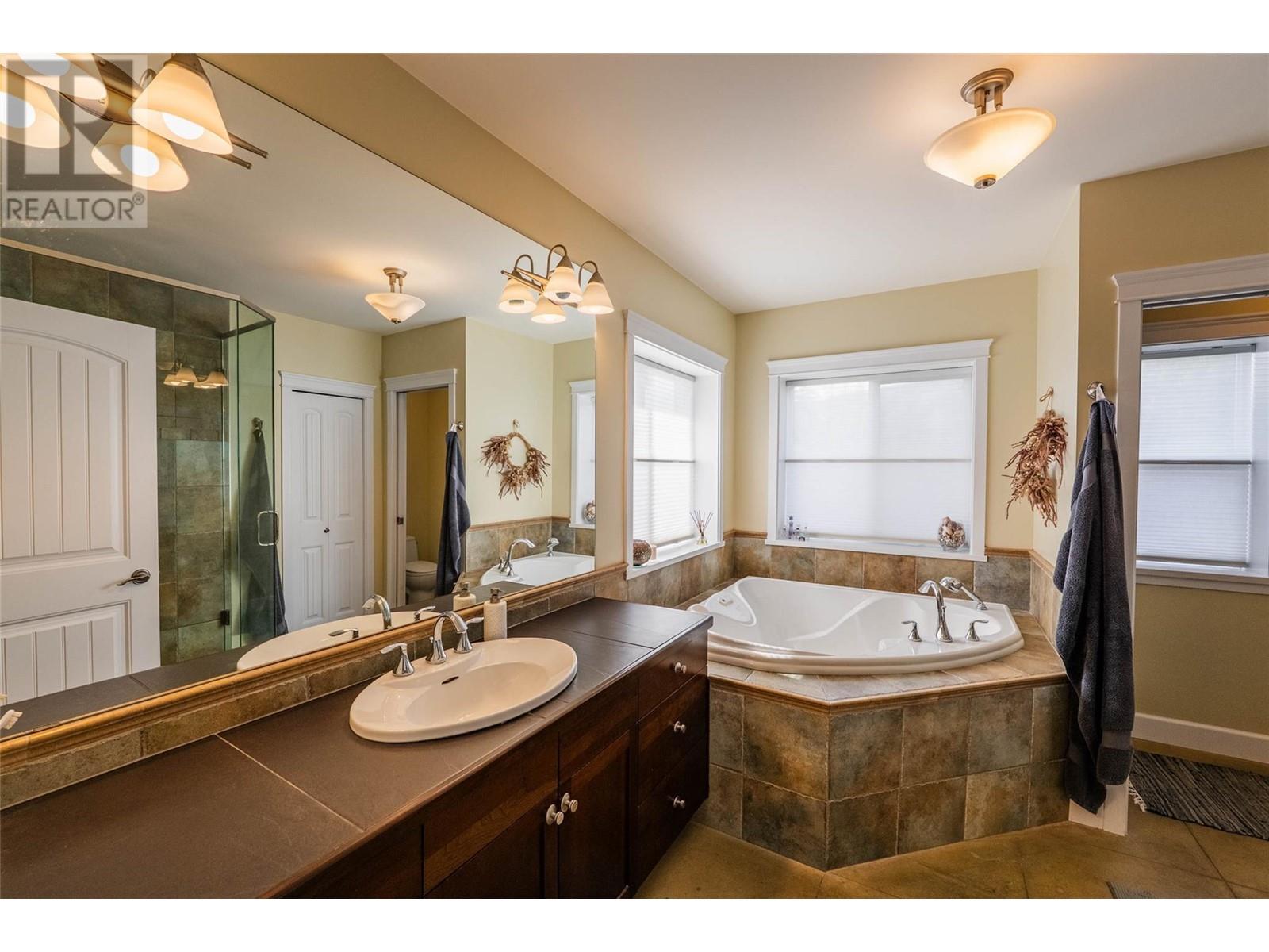 4062 Park View Drive, Bonnington, British Columbia  V0G 2G0 - Photo 25 - 10343627
